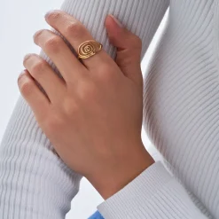 Ring - Filigree Squiggle